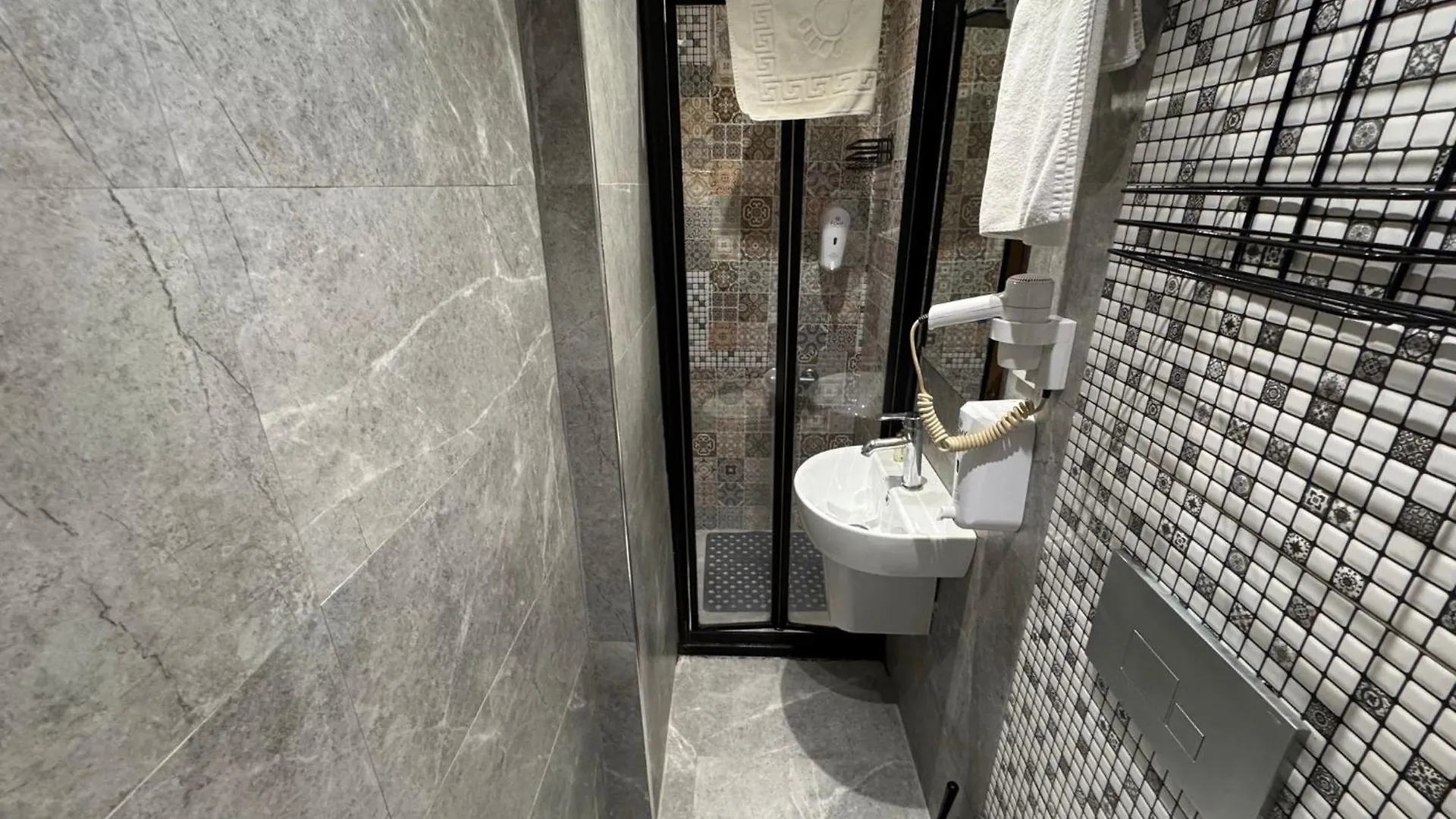The Sisli No Va Park Suites Istanbul Hotel